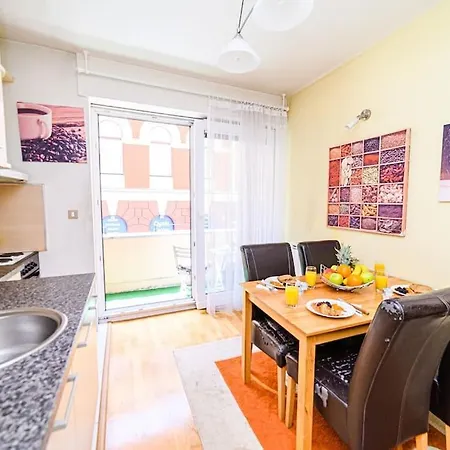 Cute And Cozy Studio - Excellent Location *